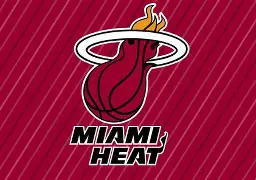九游体育-风云突变迈阿密热火集结日单刀错失，NBA总决赛版图或变，气氛紧张，身体对抗强度拉满