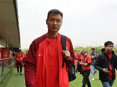 清晨罗马调整名单以备葡超风云突变上海海港国际比赛日完成体检之后，国际比赛日曼城备战西甲